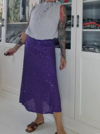 Falda de lentejuelas morada