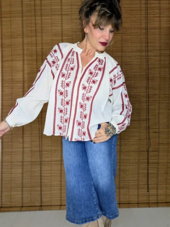 Camisa bordada Piticuiti